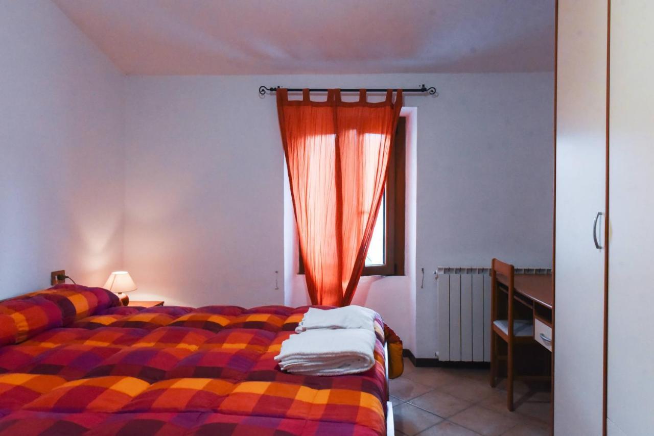 Agriturismo Ponte Di Riocchio Губио Екстериор снимка