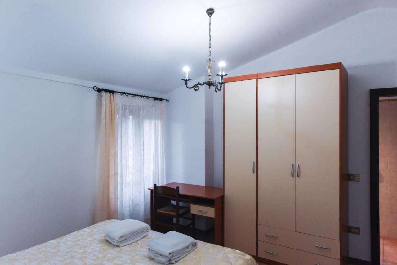 Agriturismo Ponte Di Riocchio Губио Екстериор снимка